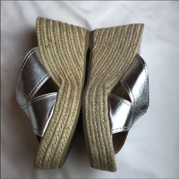Casteller silver wedge leather mules.  NEW - Picture 5 of 8